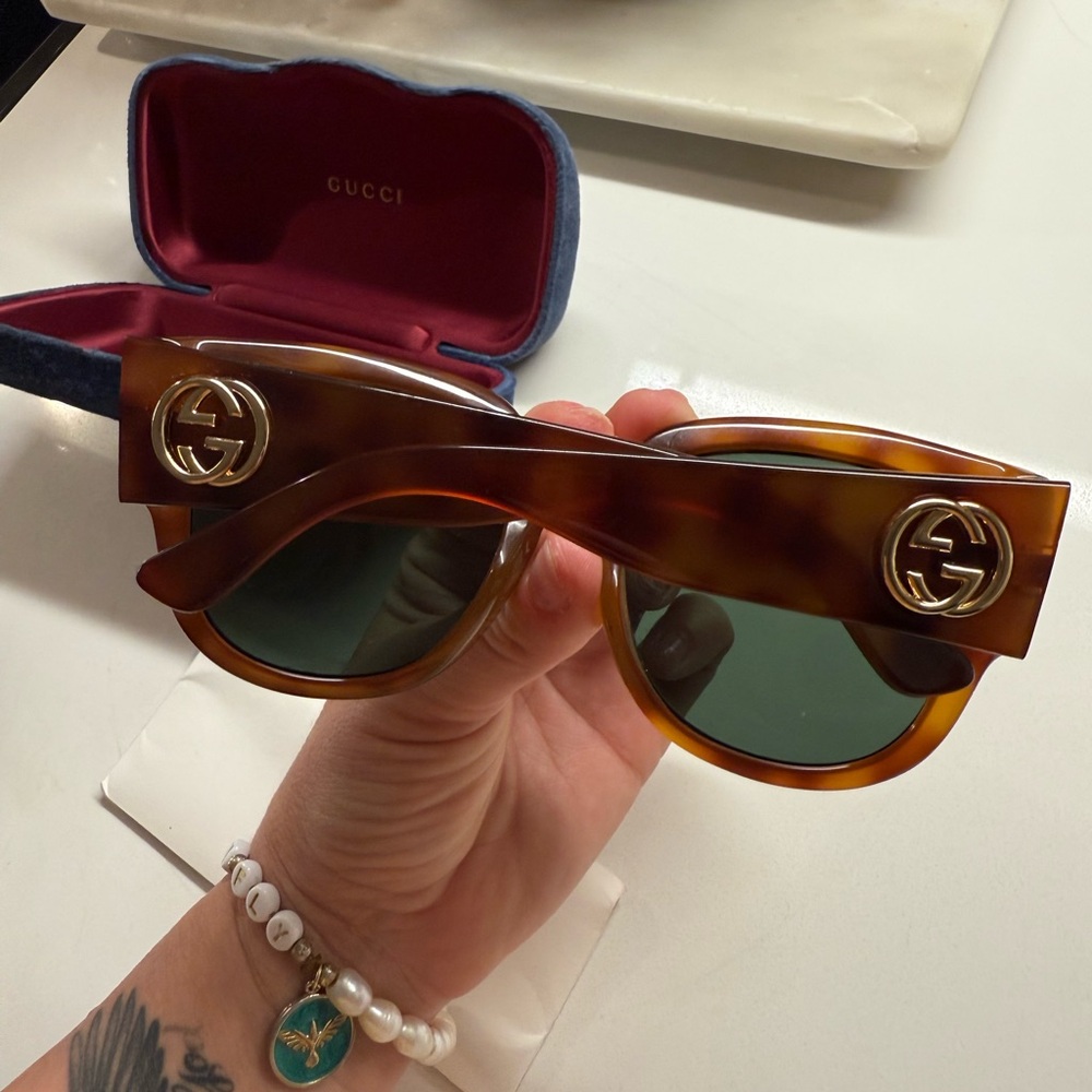 Gucci GG0142SA 002 Tortoiseshell Gold GG Logo, Authentic, Made in Italy